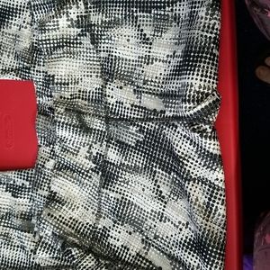 2 for $5 Workout capris